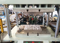 Pressatura a caldo che modella la macchina di formatura della cartapesta per i vassoi industriali dell'imballaggio