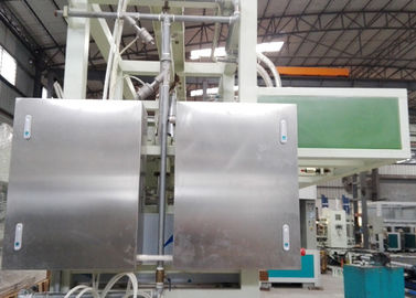 In pieno automatizzato ricambiando la macchina per fabbricare le scatole di cartone dell'uovo con una linea di secchezza di 6 strati